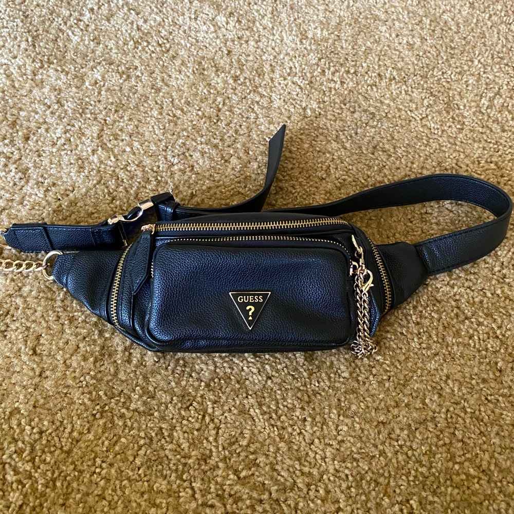 GUESS ? Black and gold Waist fanny pack